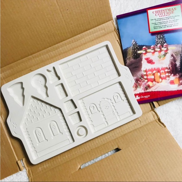 Longaberger Country Cottage Christmas Gingerbread House Mold Set. - Picture 3 of 11
